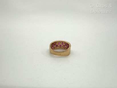 LIGNE VENDÔME
Bague bandeau en or rose 750...