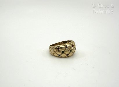Bague jonc « Matelassée » en or jaune 750...