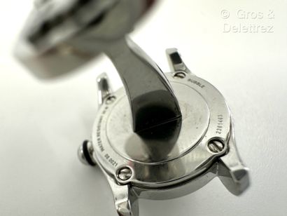CORUM, Collection « Bubble »
Montre Bouton...