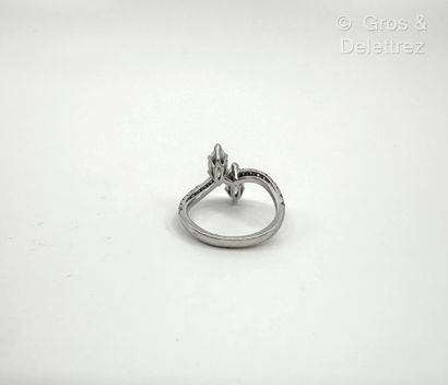 WASKOLL
Bague « Toi et Moi » sinueuse en...