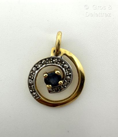 Travail français
Pendentif « Spirale » en...