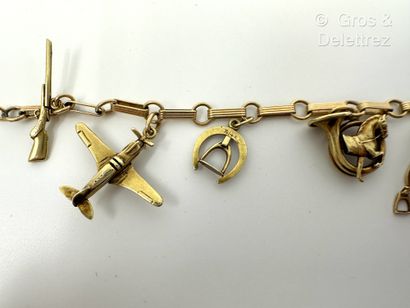 Bracelet gourmette en or jaune 585 millièmes...