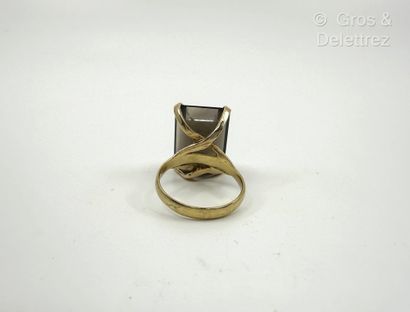 Travail français
Bague en or jaune 750 millièmes...