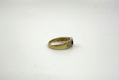 Travail français
Bague jonc en or jaune 750...