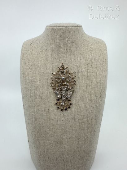 Travail du XIXe siècle
Pendentif « Saint...