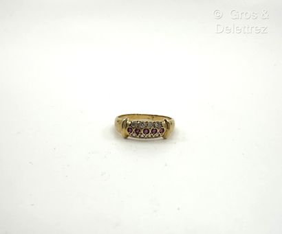 Travail français
Bague jonc en or jaune 750...