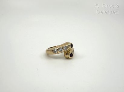 Bague croisée « Toi et Moi » en or jaune...