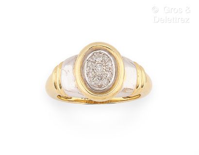 Bague jonc à godrons en or jaune et or gris...