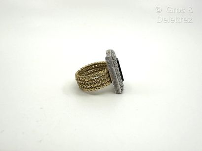 Bague en or jaune et or gris 750 millièmes...