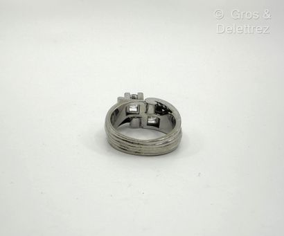 Bague « Toi et Moi » en or gris 585 millièmes...