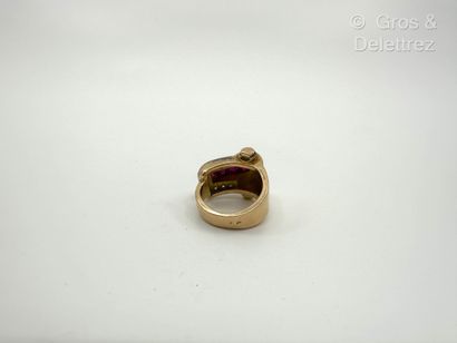 Travail français des années 1940
Bague «...