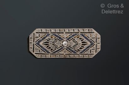 Travail français d’époque Art Déco
Broche...