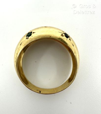 Bague jonc bombée en or jaune 750 millièmes,...