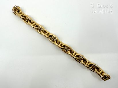 Travail français
Bracelet Vintage en or jaune...