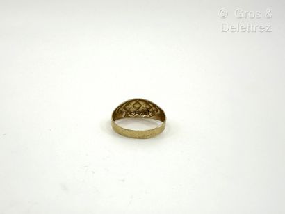 Bague jonc « Matelassée » en or jaune 750...