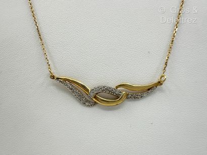 Collier « Volutes » en or jaune et or gris...