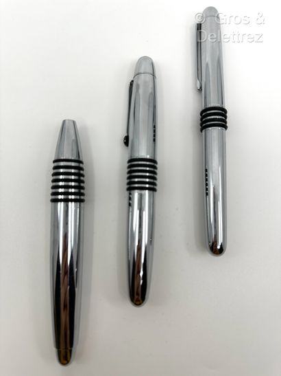 WECLE et ADDEX
Lot de trois stylos en métal...