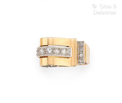 Travail français des années 1940
Bague «...