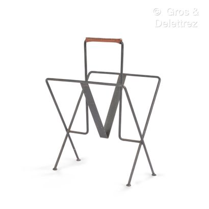 Travail 1960
Lot comprenant un porte-revues...