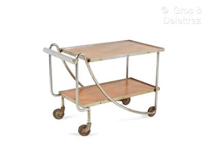 Travail moderniste
Table desserte roulante...