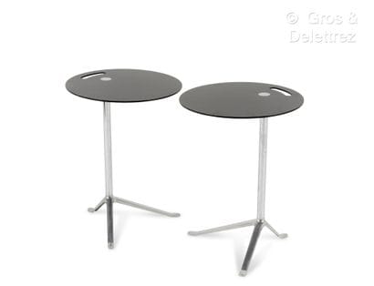 FRITZ HANSEN EDITEUR
Paire de guéridons à...