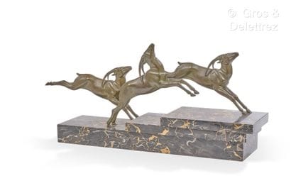 G. DAVERNY (XXe)
Importante sculpture en...