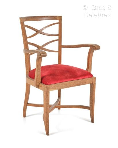 Jules LELEU (1883-1961)
Fauteuil en chêne...