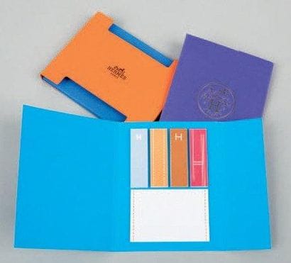 HERMÈS Paris made in France
Lot de post-it...