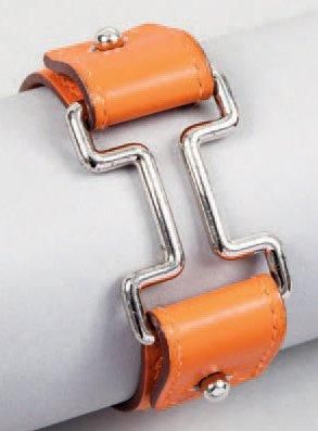 HERMÈS Paris made in France
Bracelet en cuir...
