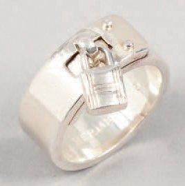 HERMÈS Paris made in France
Bague 