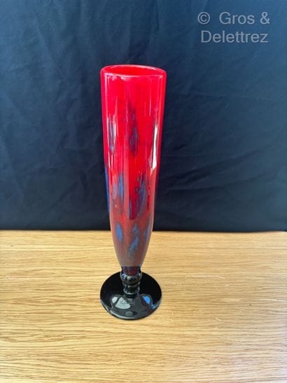 Charles SCHNEIDER (1881-1953)
Vase tronconique...