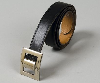 HERMÈS Paris made in France
*Ceinture en...