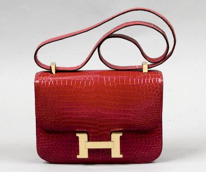 HERMÈS Paris made in France
*Sac «Constance»...