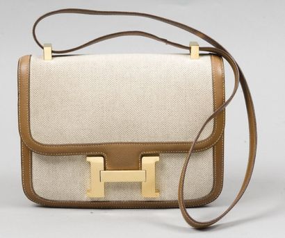 HERMÈS Paris made in France
*Sac «Constance»...