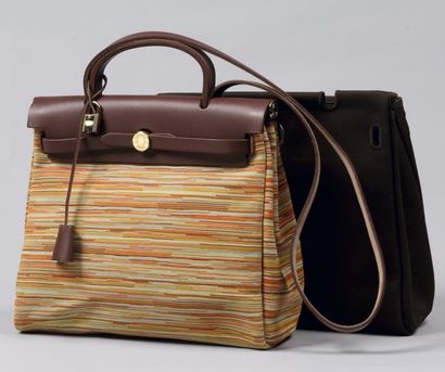 HERMÈS Paris made in France
*Sac « Herbag»...