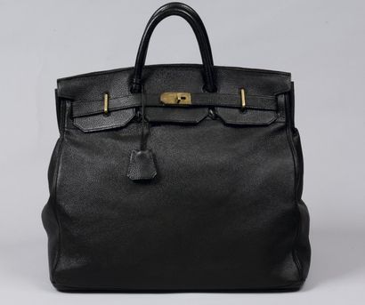 HERMES Paris
*Sac de voyage « Haut à courroie»...
