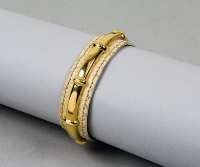 HERMES Paris
*Bracelet jonc ouvrant en lézard...