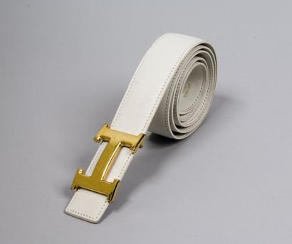 HERMÈS Paris made in France
*Ceinture en...