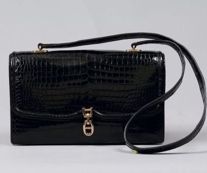 HERMES Paris
*Sac « Chaîne d'ancre « en crocodile...