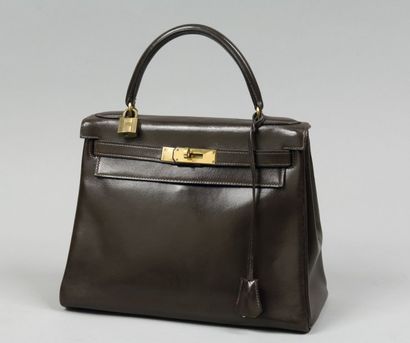 HERMES Paris
*Sac « Kelly « 29 cm en cuir...