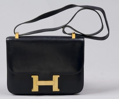 HERMÈS Paris made in France
*Sac « Constance...