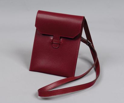 HERMÈS Paris made in France
*Pochette en...