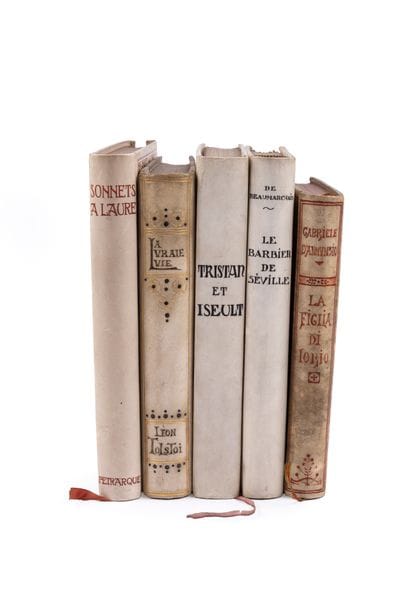 [PAINTED VELIN PAPER. MODERN BINDING].

LOT...