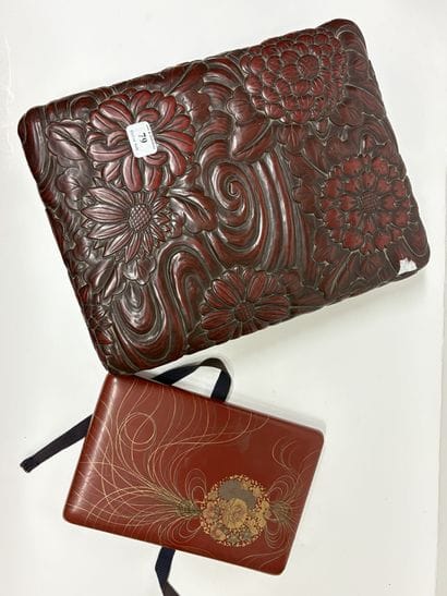 Japon, période Shôwa, XXe siècle
Deux boites...