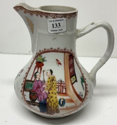 Chine, Compagnie des Indes, XVIIIe siècle
Verseuse...