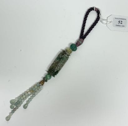 Pendentif en jadéite vert et perle de ja...