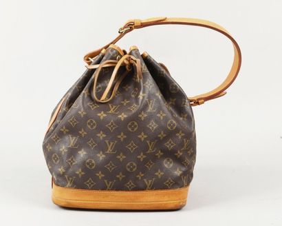 LOUIS VUITTON
Sac «Noé» grand modèle en toile...