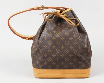 LOUIS VUITTON
Sac «Noé» grand modèle en toile...