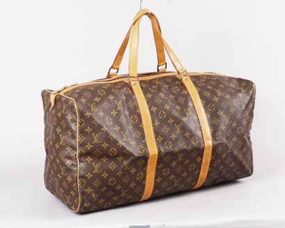 LOUIS VUITTON
Sac «Souple» 55cm en toile...