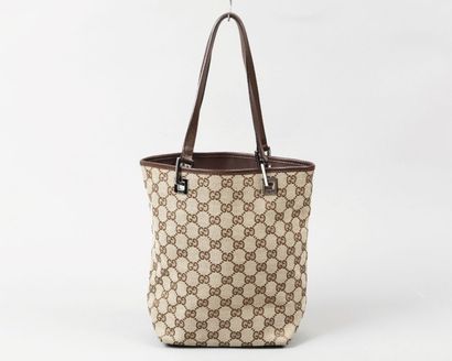 GUCCI
Sac 17cm en toile siglée chinée beige,...
